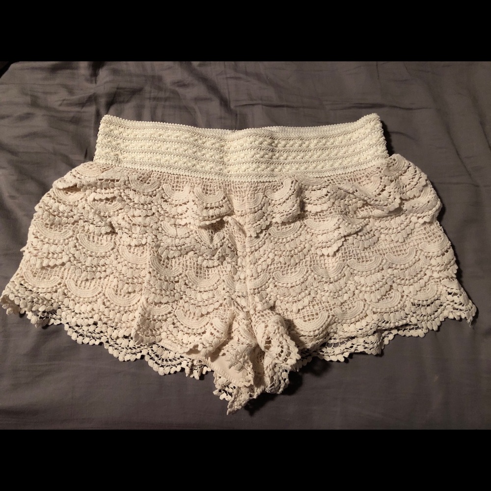 Flowy shorts